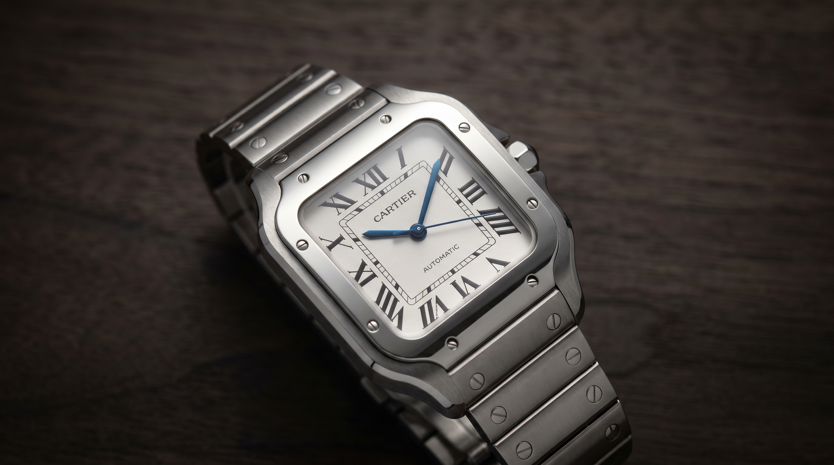 Cartier's Market Resilience: A Buyer's Guide to the Maison's Enduring Strength
