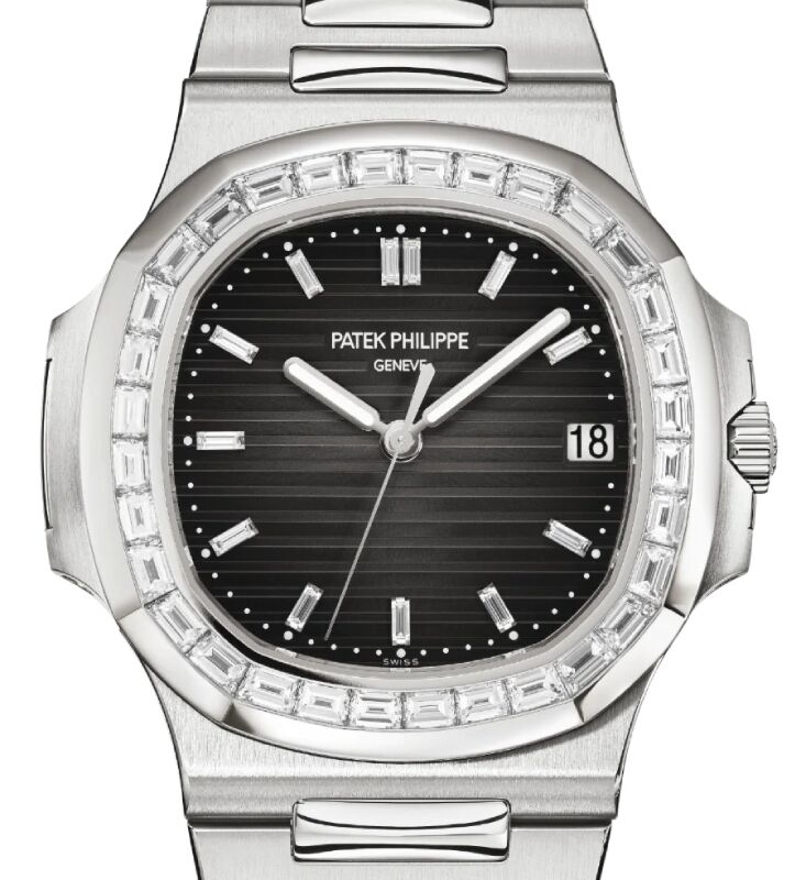 Patek Philippe Nautilus 40 mm 5711/110P-001 Platinum Black