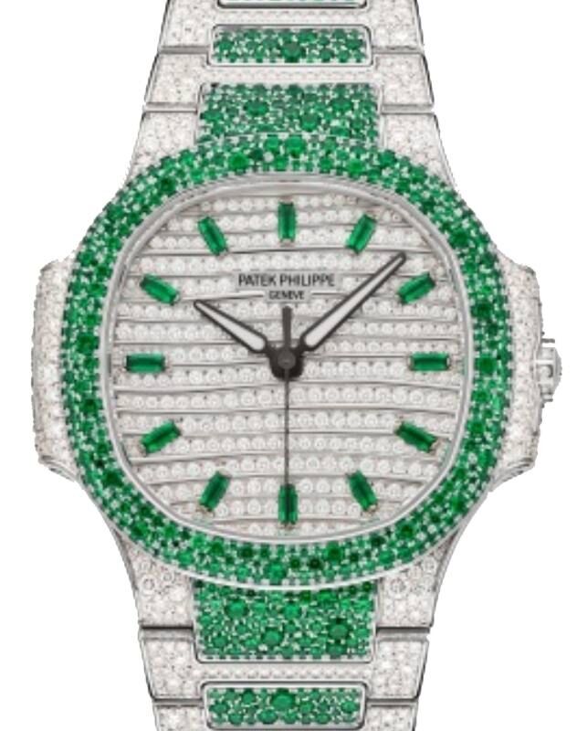 Patek Philippe Nautilus 35.2 mm 7118/1453G-001 White Gold Diamond Pave