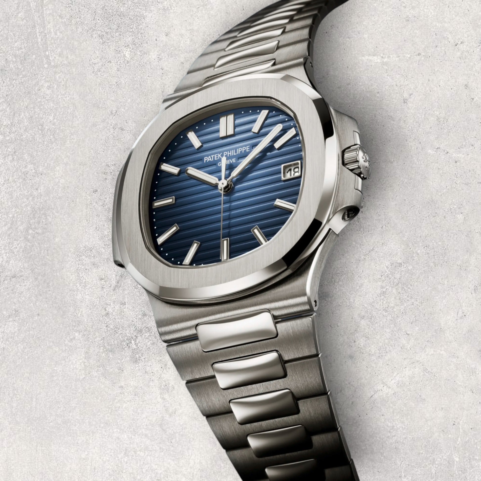 Patek Philippe Nautilus 5811/1G-001 Blue Dial White Gold