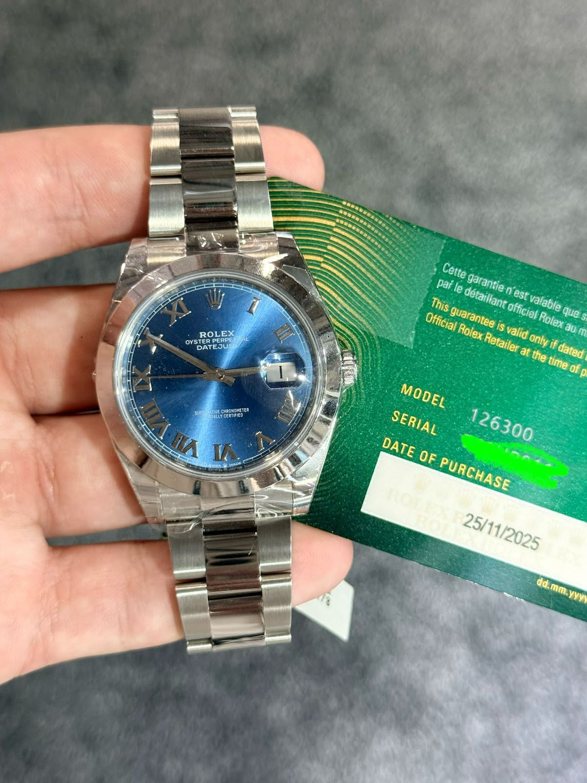Azzaro 41mm Blue Dial Smooth Bezel Model 2025 Steel Case