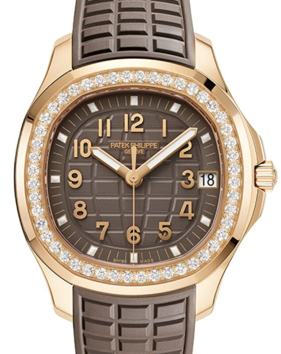Patek Philippe Aquanaut 38.8mm 5268/200R-010 Rose Gold Black/Golden