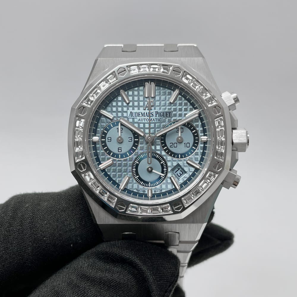 Audemars Piguet Royal Oak Selfwinding Chronograph 38 mm 26318BC.ZZ.1256BC.01 White Gold Blue