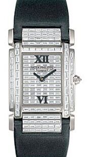Patek Philippe Submariner 40 mm 4911G-001 bnib White Gold/Diamonds Diamond Pave