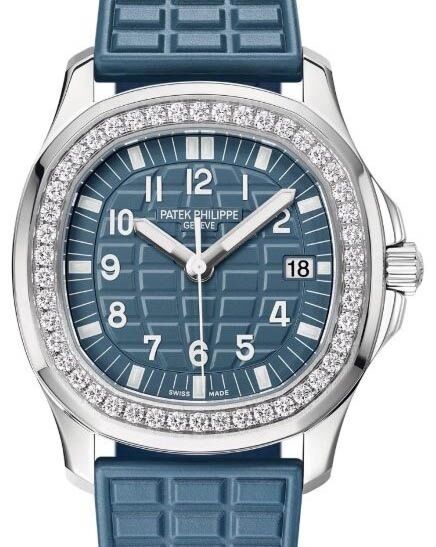 Patek Philippe Aquanaut 40 mm 5067A-025 Steel Blue