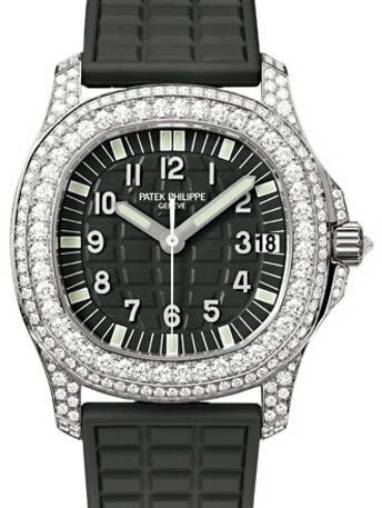 Patek Philippe Aquanaut 35 mm 5069G-001 White Gold/Diamonds Black