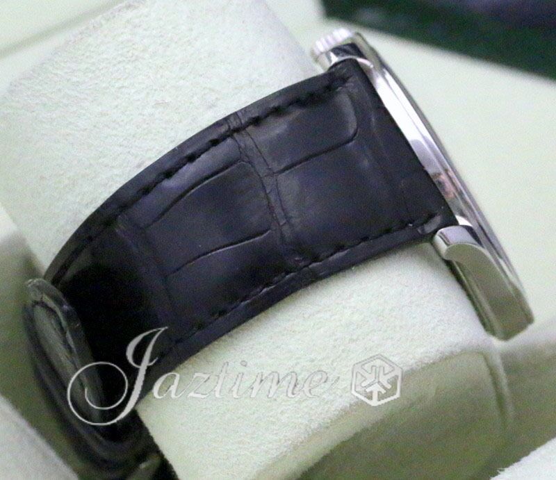 Patek Philippe Calatrava 37 mm 5196G-001 White Gold Silver