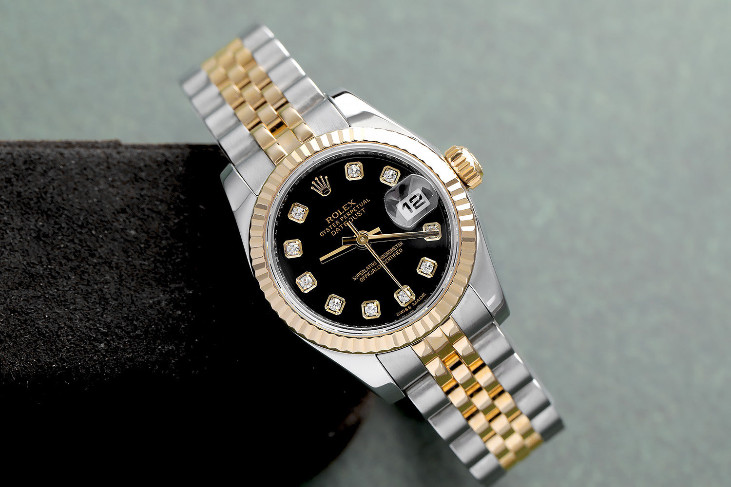 Rolex Lady-Datejust 26 26 mm 179173-BLKSJ Steel/Yellow Gold Black