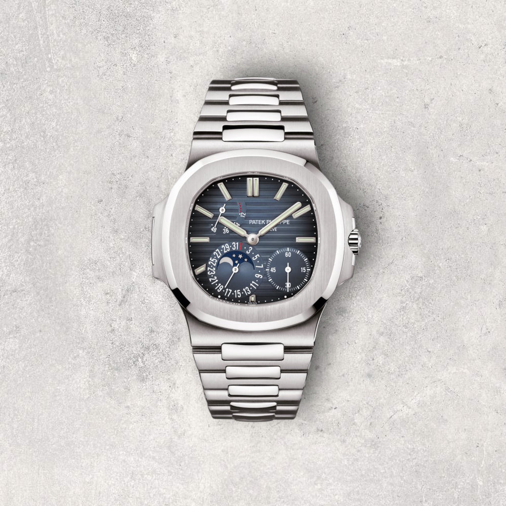 Patek Philippe Nautilus 5712/1A-001 Moonphase Blue Dial Steel