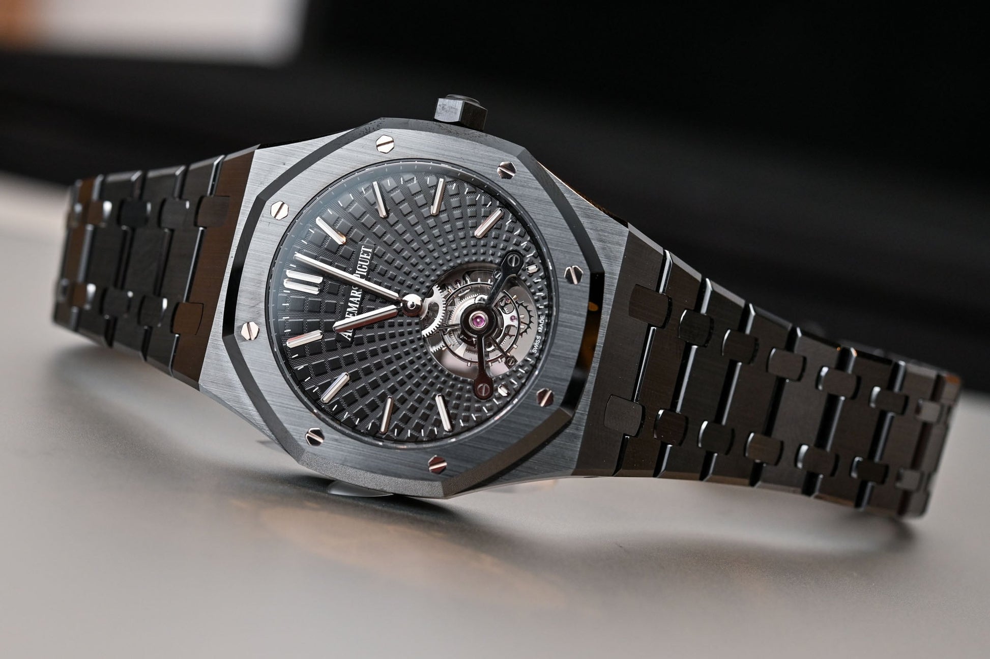 Audemars Piguet Royal Oak Tourbillon Extra-Thin 41 mm 26522CE.OO.1225CE.01 Ceramic Black
