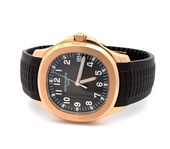 Patek Philippe Aquanaut 40.8 mm 5167R-001 Rose Gold Brown
