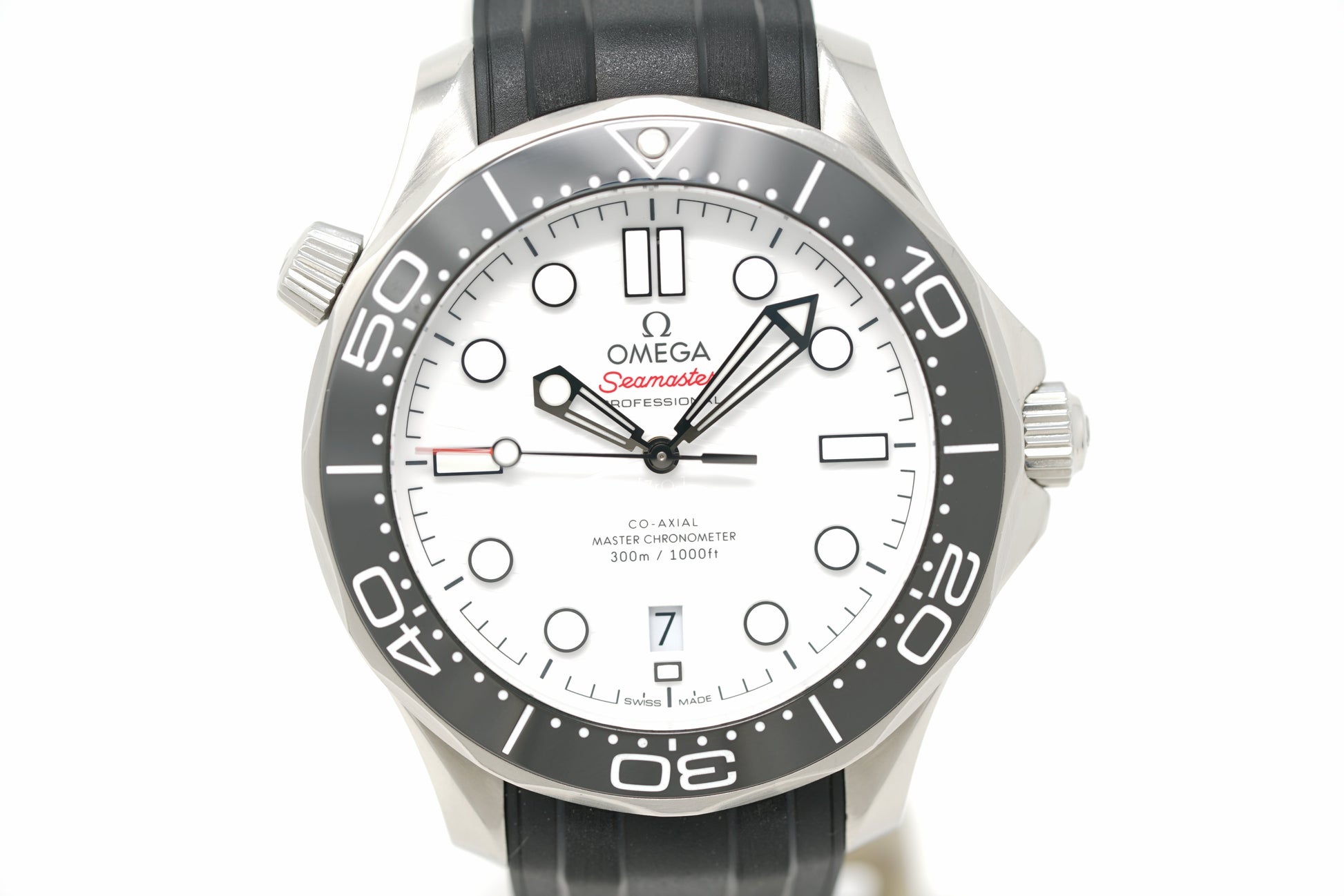 Omega Seamaster Diver 300M 42mm Steel White Dial Rubber Strap 210.32.42.20.04.001 - PRE-OWNED