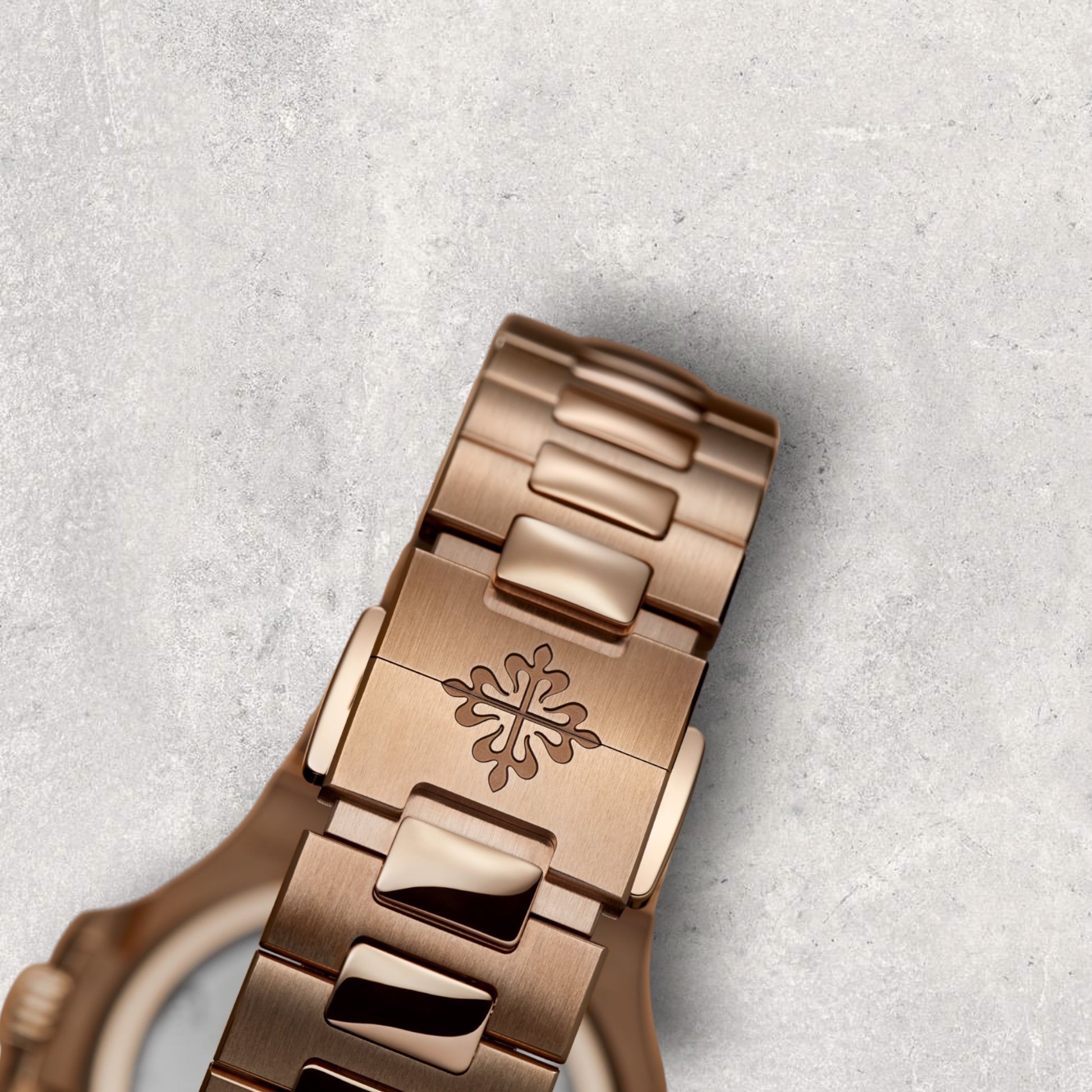 Patek Philippe Nautilus 5712R-001 Moonphase Brown Dial Rose Gold