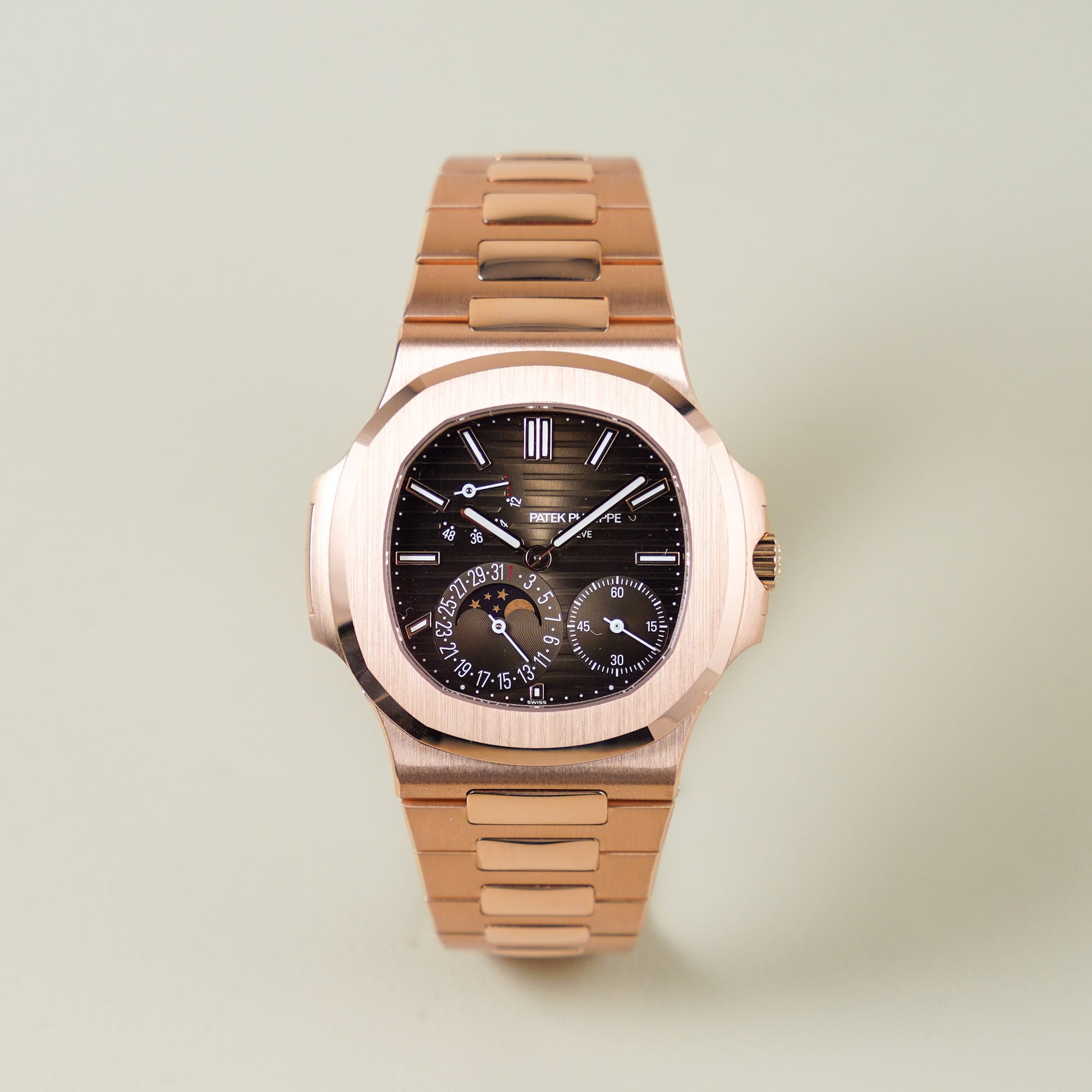 Patek Philippe Nautilus 40 mm 5712R-001 Rose Gold Black