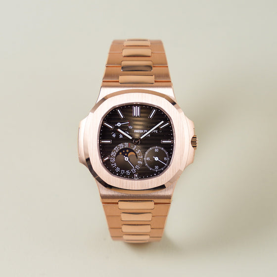 Patek Philippe Nautilus 40 mm 5712R-001 Rose Gold Black