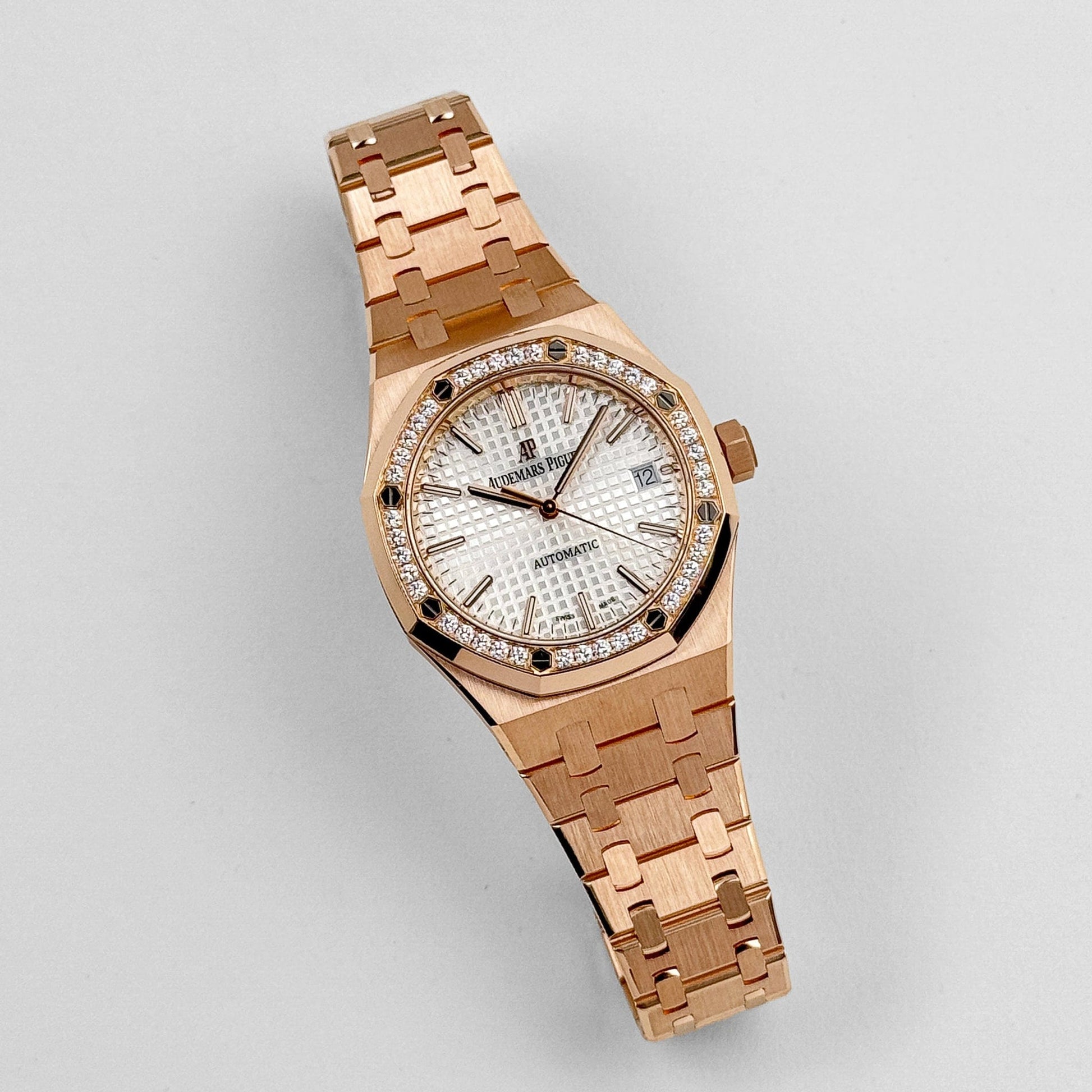 Audemars Piguet Royal Oak 37 mm 15451OR.ZZ.1256OR.01 Rose Gold White