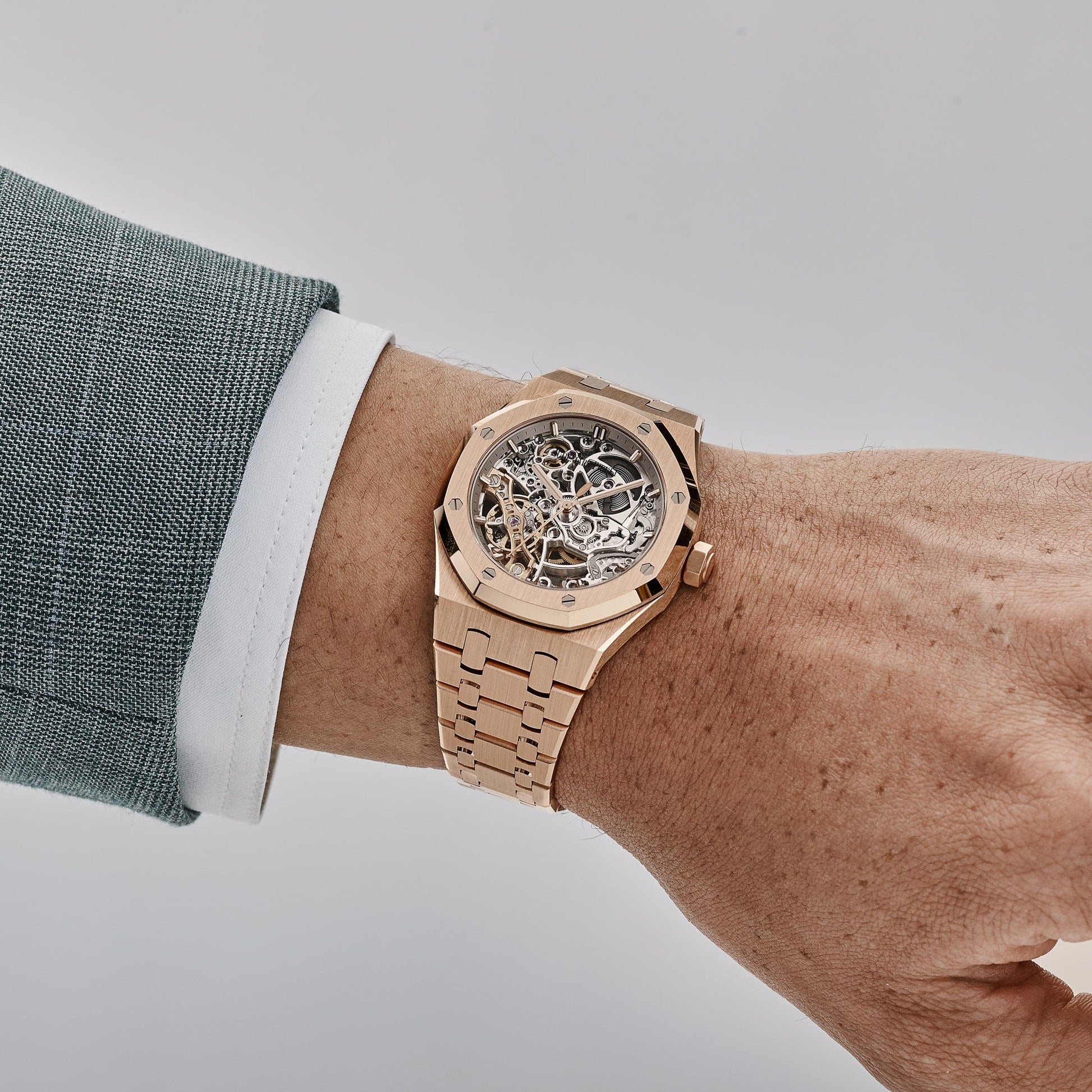 Audemars Piguet Royal Oak 37 mm 15467OR.OO.1256OR.01 Rose Gold Skeleton