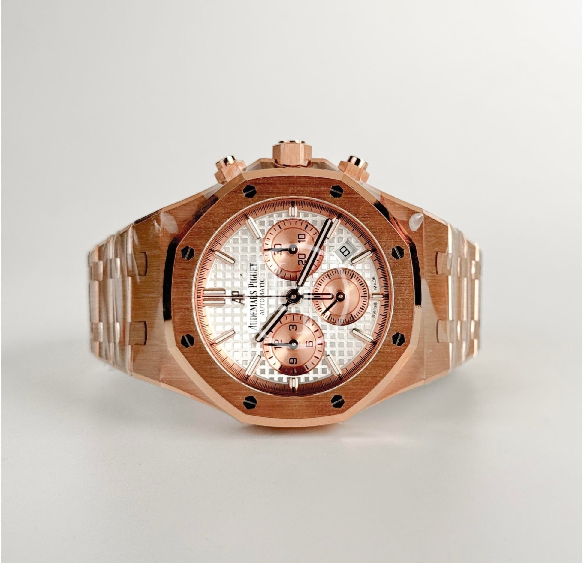 Audemars Piguet Royal Oak Selfwinding Chronograph 38 mm 26315OR.OO.1256OR.01 Rose Gold Silver