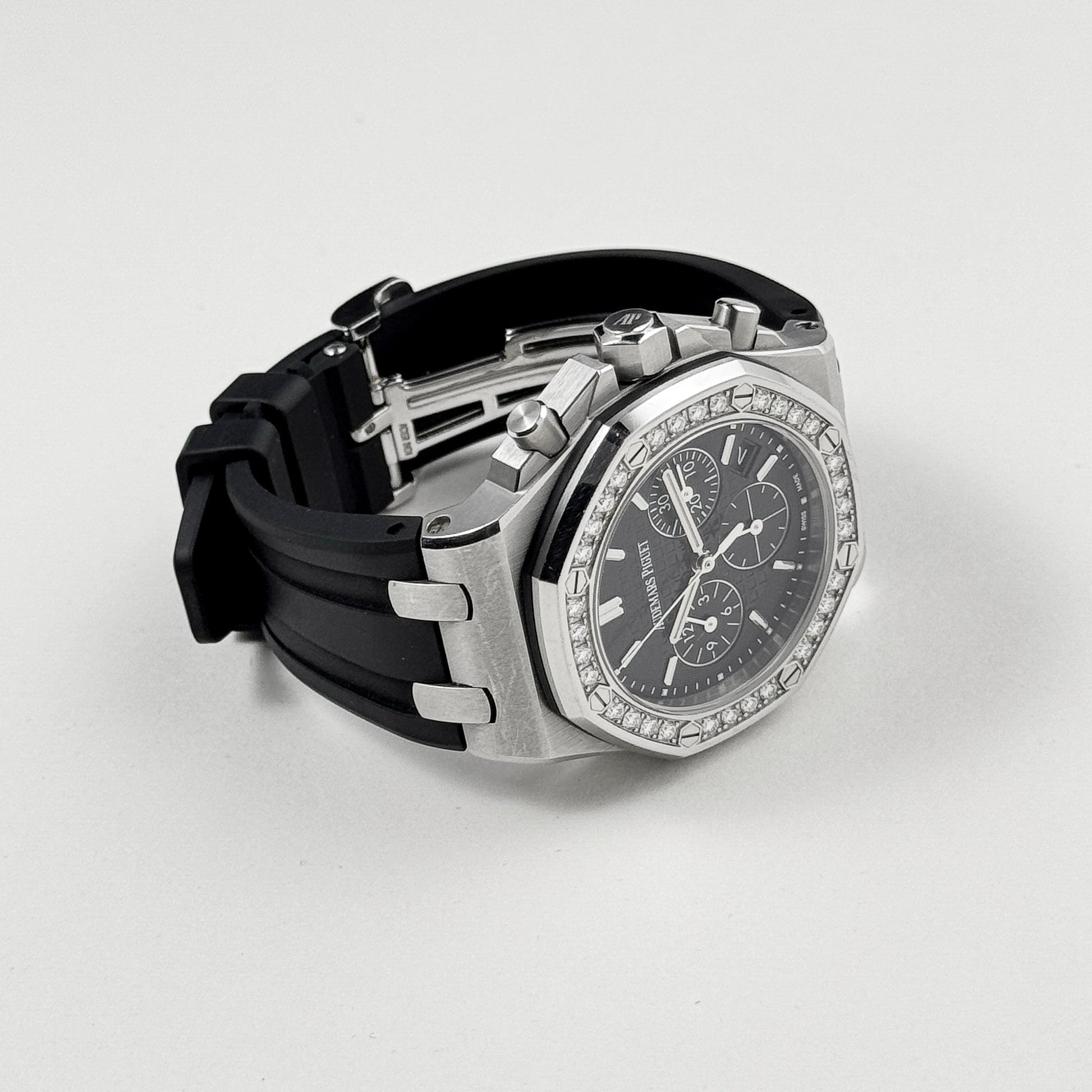 Audemars Piguet Offshore Selfwinding Chronograph 37 mm 26231ST.ZZ.D002CA.01 Steel Black