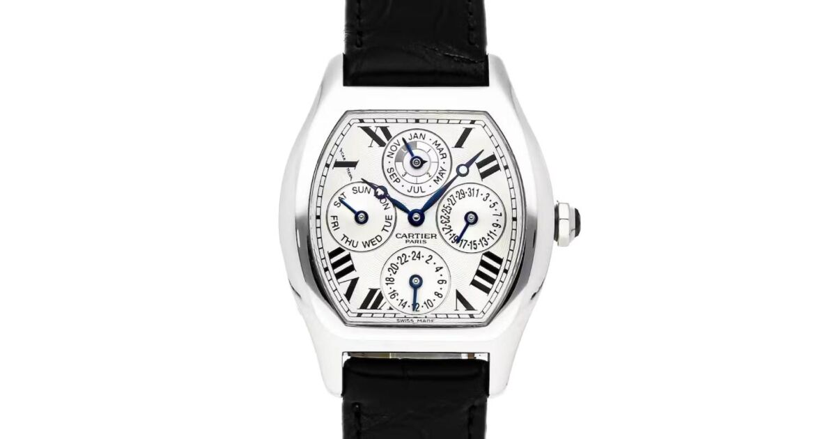 Cartier Tortue Perpetual Calendar Platinum Silver Dial W1540551