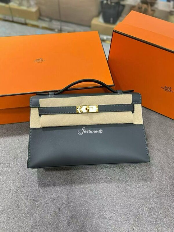 Hermès Kelly Pochette Gris Misty Swift K Stamp