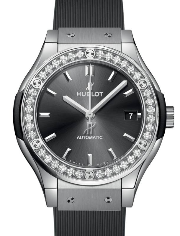 Hublot Classic Fusion Racing Grey Titanium Diamonds 38mm 565.NX.7071.RX.1204