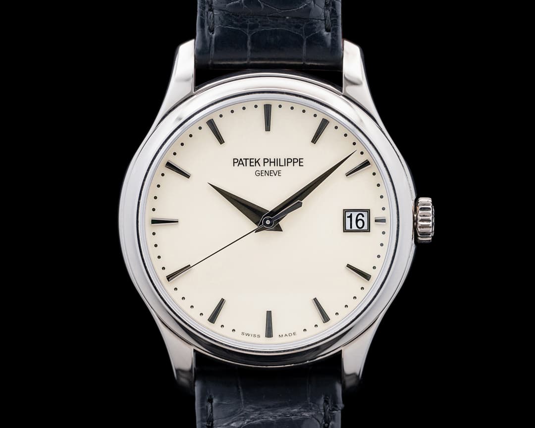 Patek Philippe Calatrava 39 mm 5227G-001 White Gold Ivory / Cream