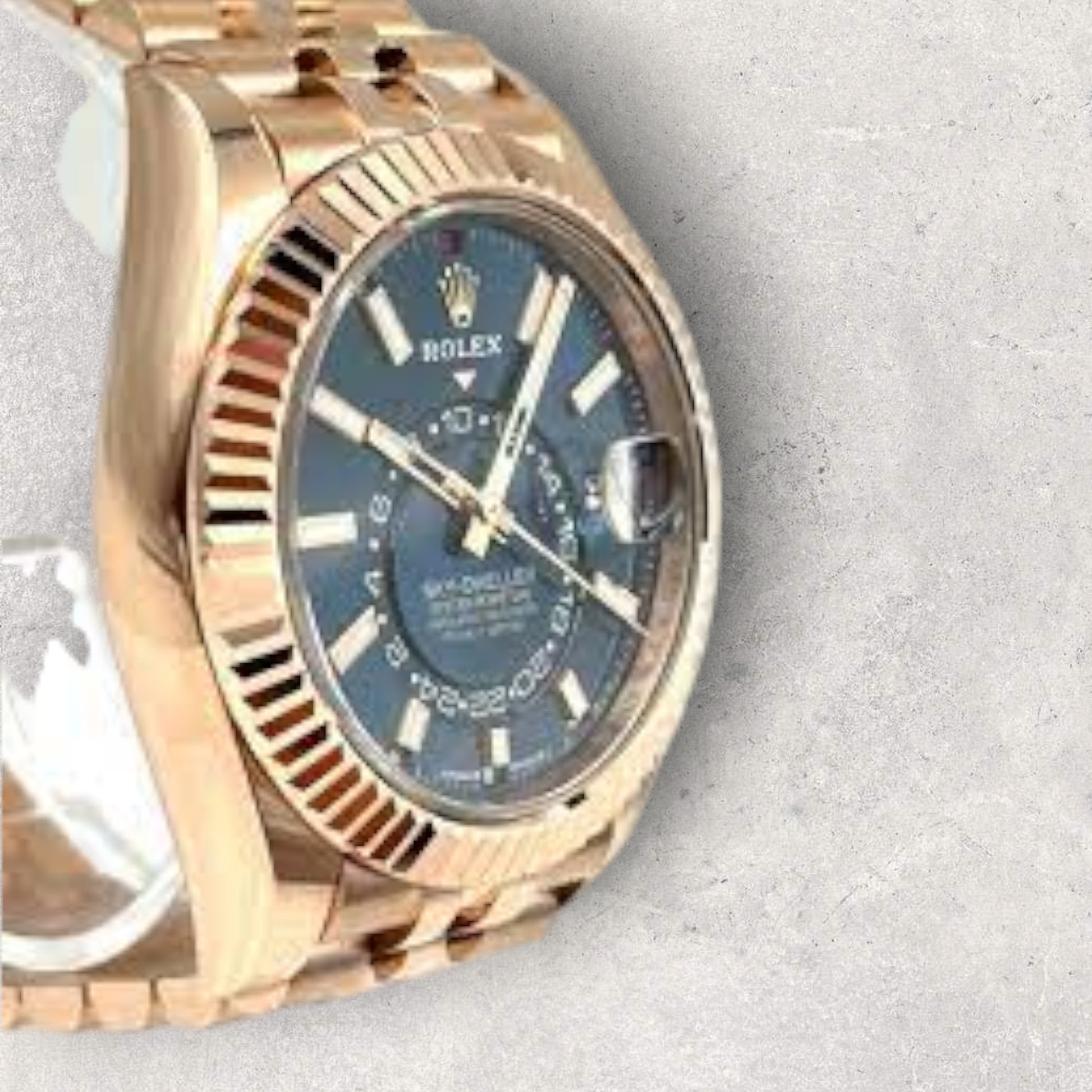 Rolex Sky-Dweller 336935 Everose Gold Blue Dial Jubilee Bracelet Fluted Bezel