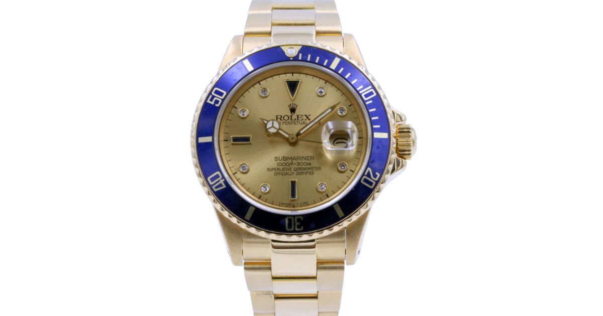Rolex Submariner 40 mm 16808 serti blue-3 Yellow Gold Champagne