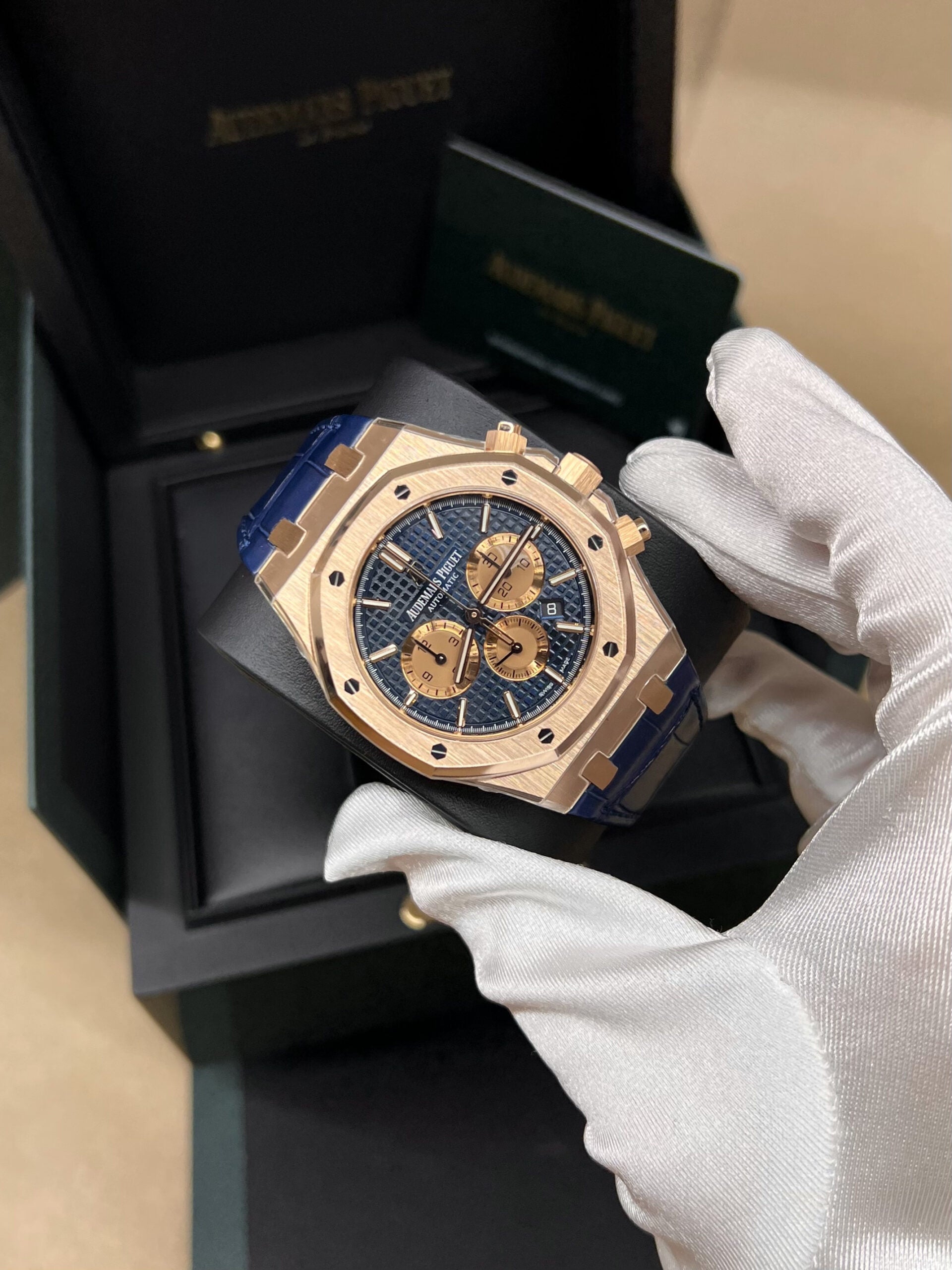 Audemars Piguet Royal Oak Chronograph 41 mm 26331OR.OO.D315CR.01 Rose Gold Analog