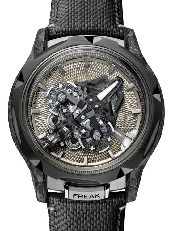 Ulysse Nardin Freak S Nomad Limited Edition Titanium/Carbon 45mm Beige Dial Rubber Strap 2513-500LE-4A-GUI/3A