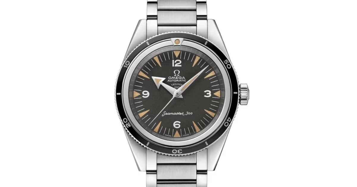 Omega Seamaster 300 39mm "Trilogy Set Limited Edition 557" Steel Black Dial 234.10.39.20.01.002