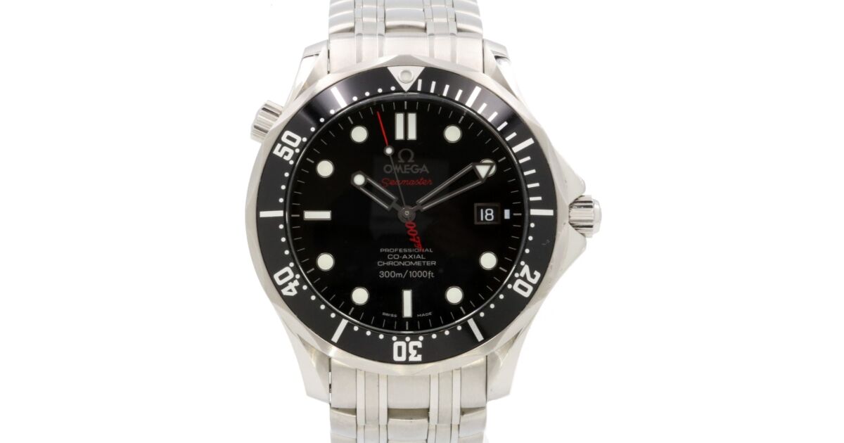 Omega Seamaster 300M Chronometer "James Bond 007" Stainless Steel Black Dial & Bezel 212.30.41.20.01.001 - PRE-OWNED