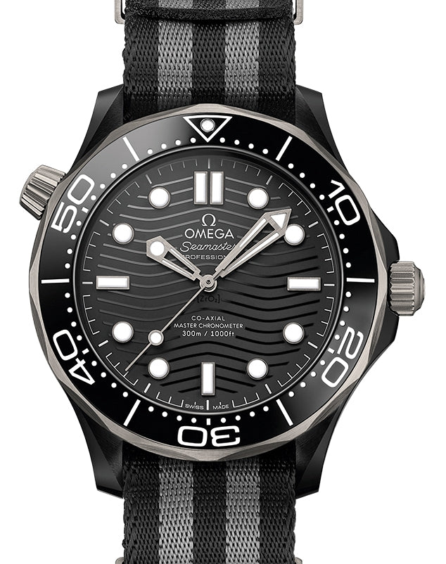 Omega Seamaster Diver 300M Co?Axial Master Chronometer 43.5mm Ceramic Black Dial NATO Strap 210.92.44.20.01.002 - BRAND NEW