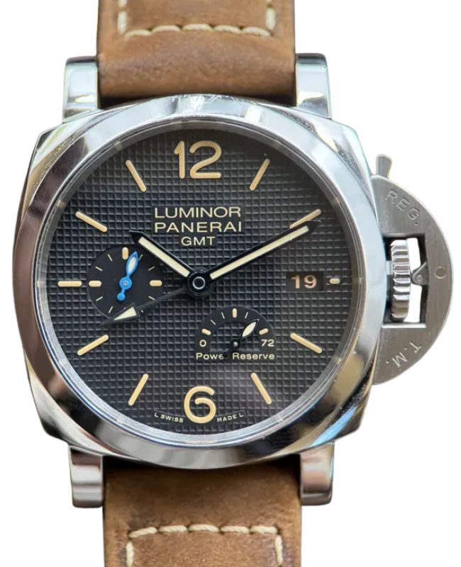 Panerai Luminor GMT Power Reserve Stainless Steel 42mm Black Dial PAM01537