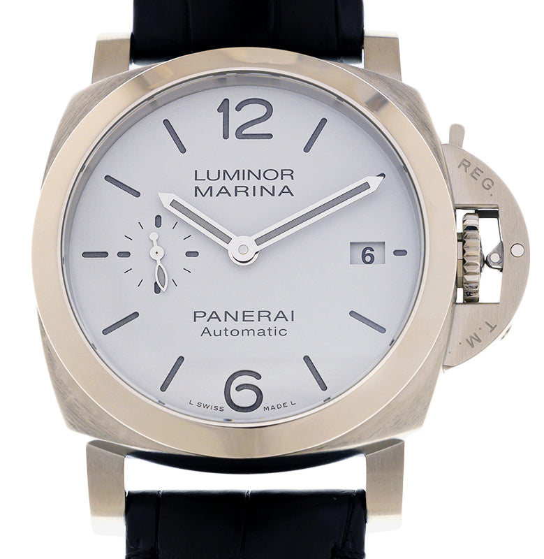Panerai Luminor Quaranta Stainless Steel 40mm White Dial PAM01371 - BRAND NEW