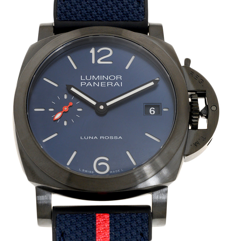 Panerai Luminor Quaranta Steel DLC Luna Rossa 40mm Blue Dial PAM01408