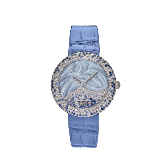 Patek Philippe Calatrava 36 mm 4899/900G-001 White Gold Mother of Pearl