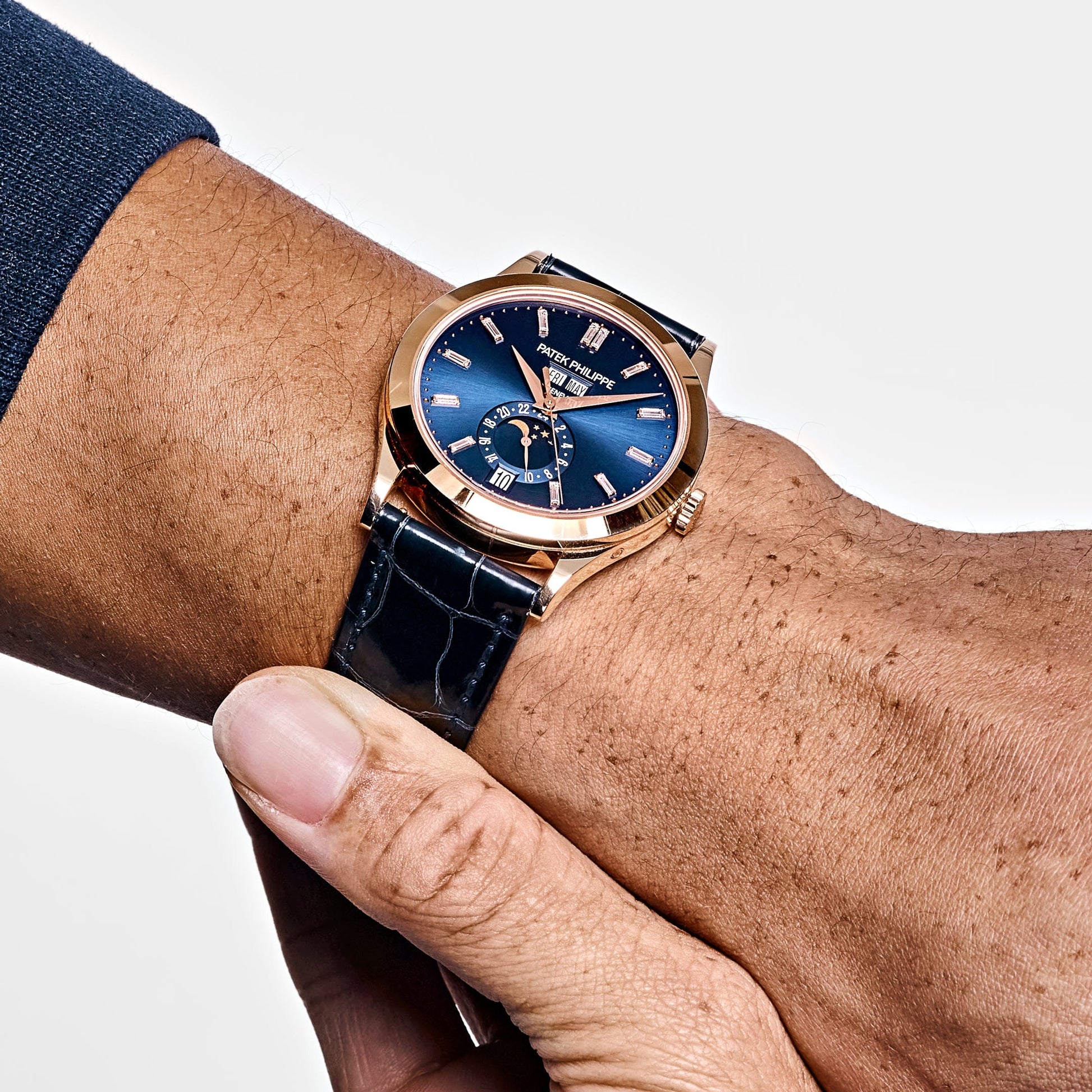 Patek Philippe Complications 38.5 mm 5396R-015 Rose Gold Blue