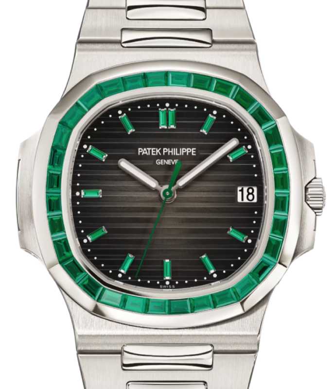 Patek Philippe Nautilus Joaillerie Platinum Emerald Baguette Set Bezel & Dial 5711/113P-001