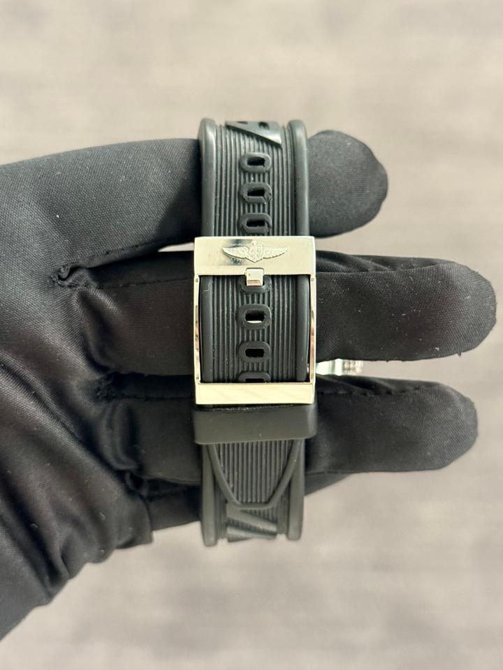 Breitling Avenger Skyland A13380 Black Dial Rubber Strap — 3