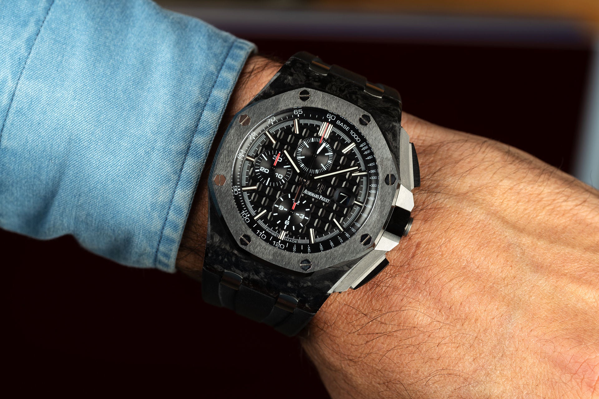 Audemars Piguet Royal Oak Offshore 44 mm 26550AU.OO.A002CA.01 Carbon Analog